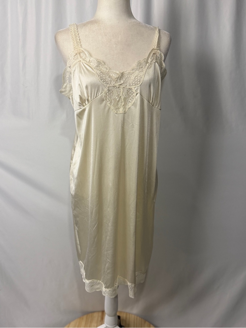 Vintage Ilusion Lace Slip Dress Beige Plus Size 2X 18-20 Coquette Lingerie